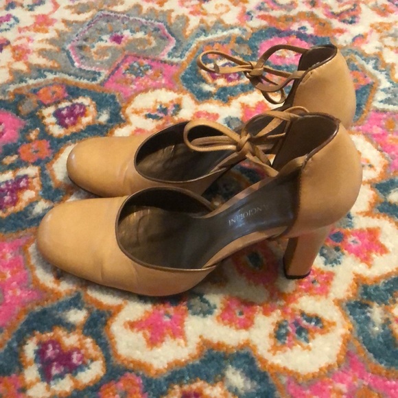 Camel Ankle Tie Heels Enzo Angiolini 6.0 - Picture 1 of 7